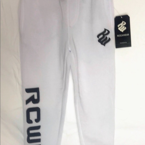 NWT ROCAWEAR Fleece Joggers - Picture 7 of 11
